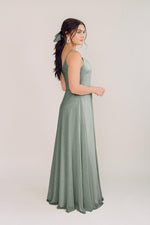 THTH Edie Bridesmaid Dress in Sage