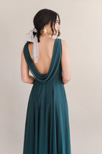 THTH Athena Bridesmaid Dress in Emerald